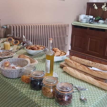 Le Castelet Des Alpilles Hotel Saint-Rémy-de-Provence Екстериор снимка