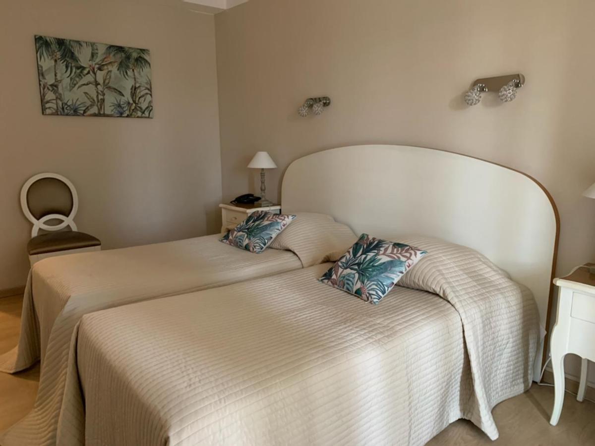 Le Castelet Des Alpilles Hotel Saint-Rémy-de-Provence Екстериор снимка