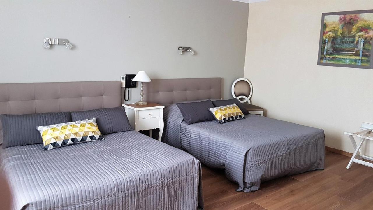Le Castelet Des Alpilles Hotel Saint-Rémy-de-Provence Екстериор снимка