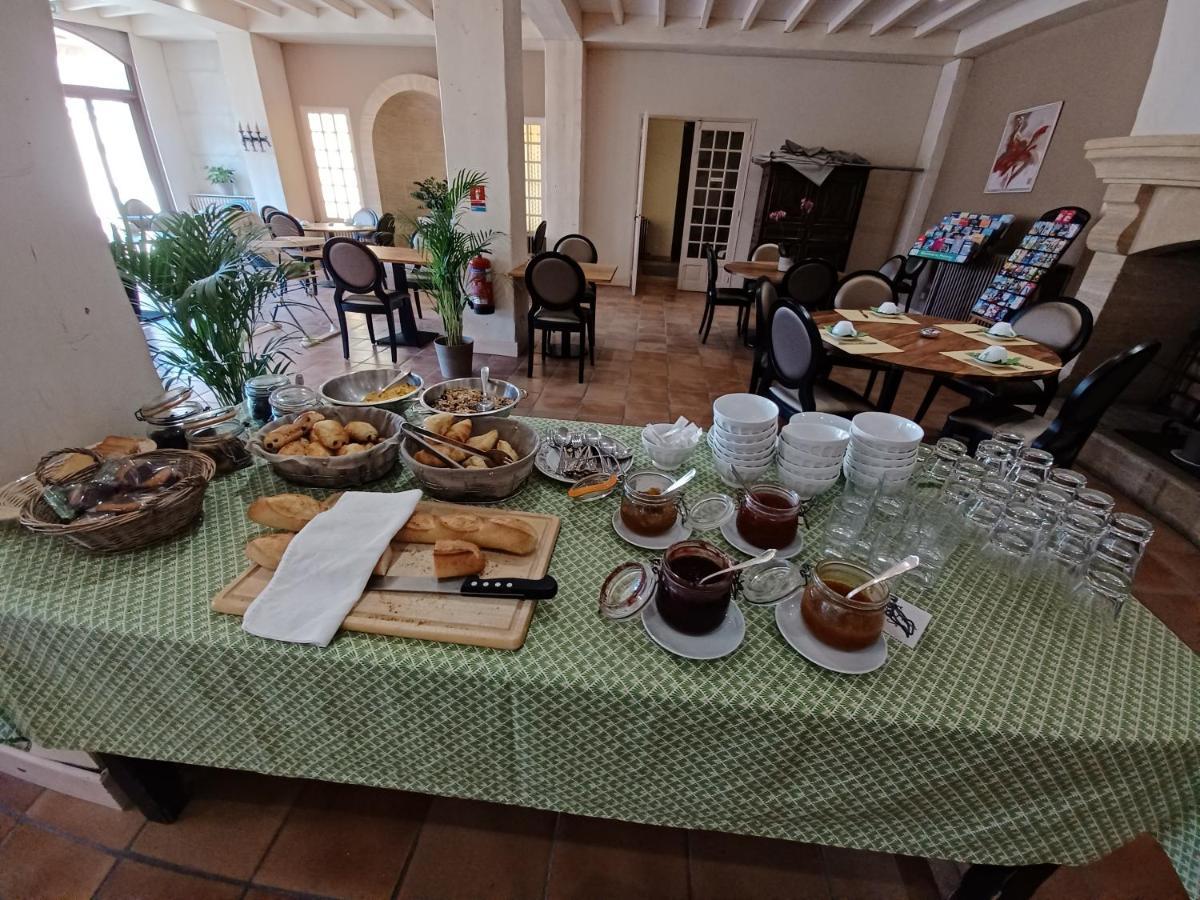 Le Castelet Des Alpilles Hotel Saint-Rémy-de-Provence Екстериор снимка