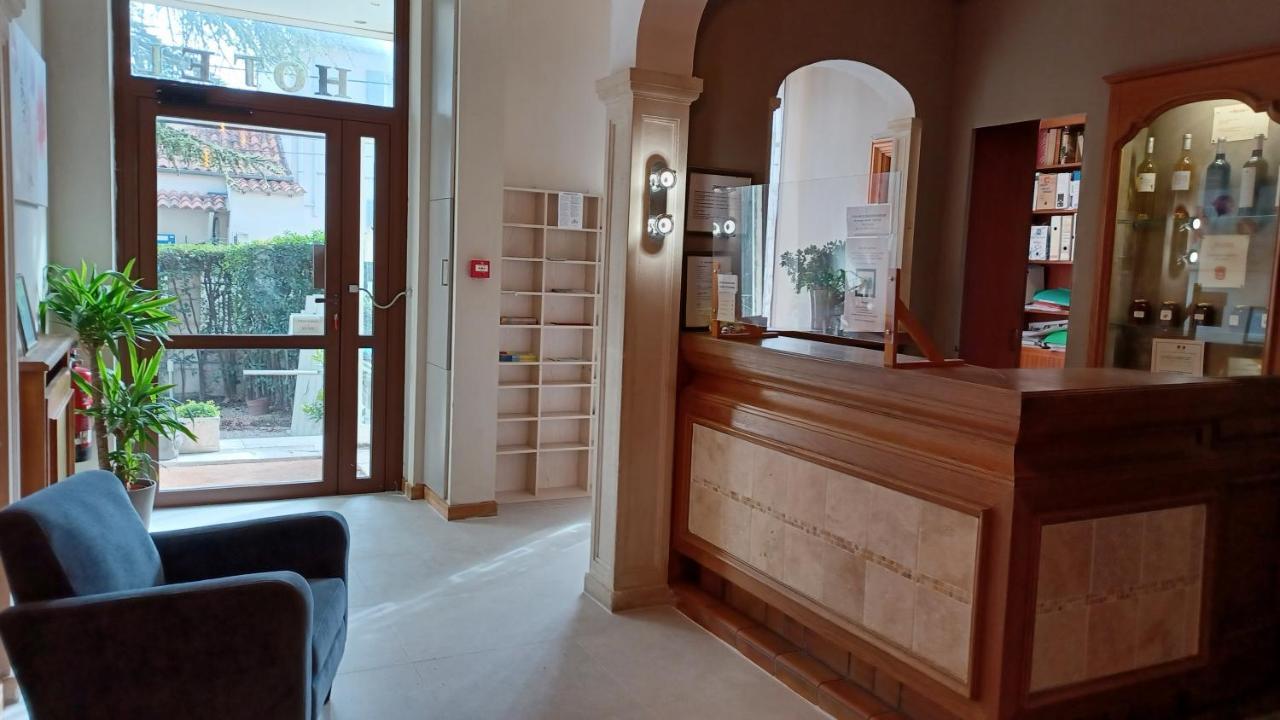 Le Castelet Des Alpilles Hotel Saint-Rémy-de-Provence Екстериор снимка