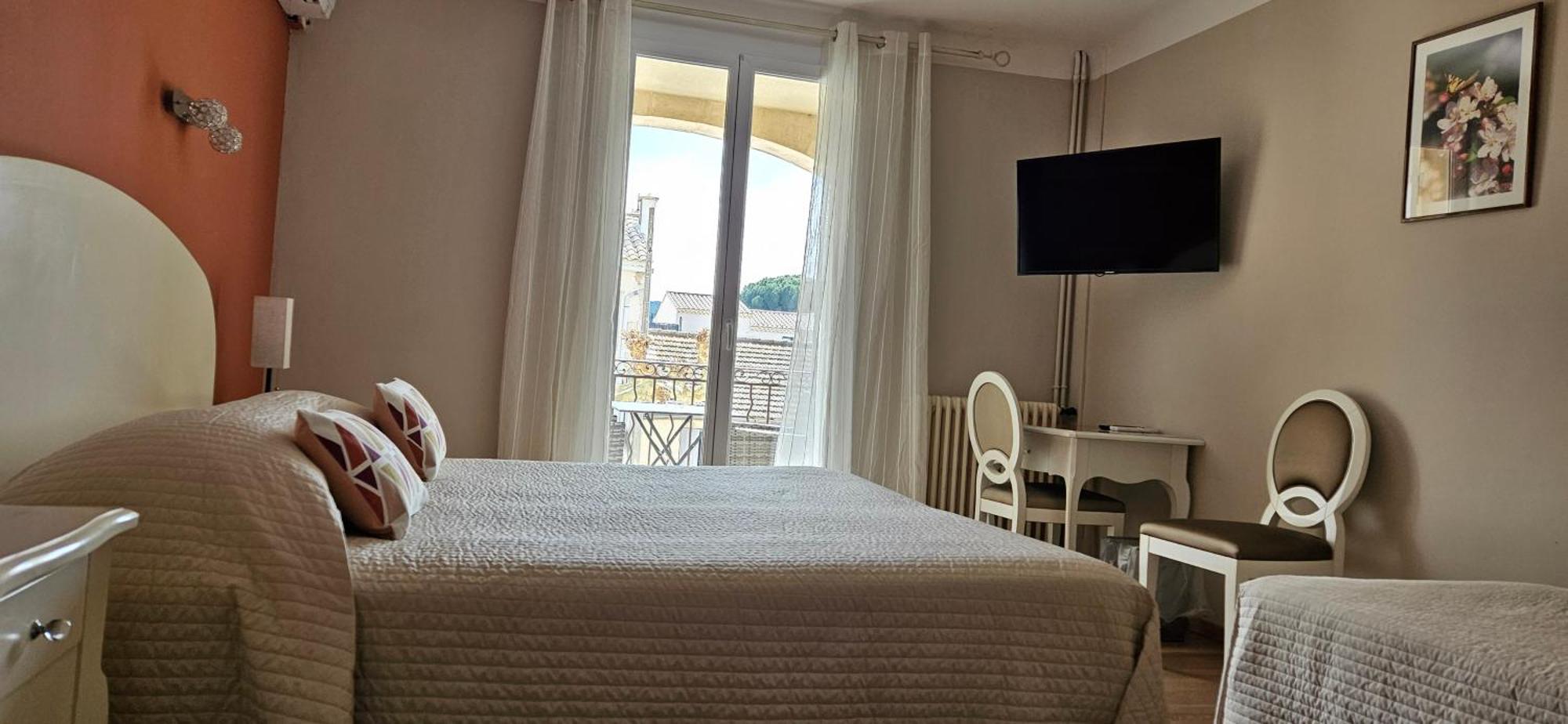 Le Castelet Des Alpilles Hotel Saint-Rémy-de-Provence Екстериор снимка