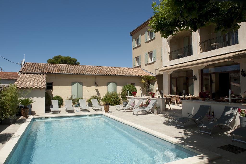 Le Castelet Des Alpilles Hotel Saint-Rémy-de-Provence Екстериор снимка