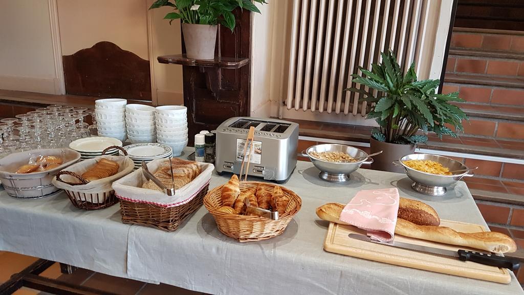 Le Castelet Des Alpilles Hotel Saint-Rémy-de-Provence Екстериор снимка